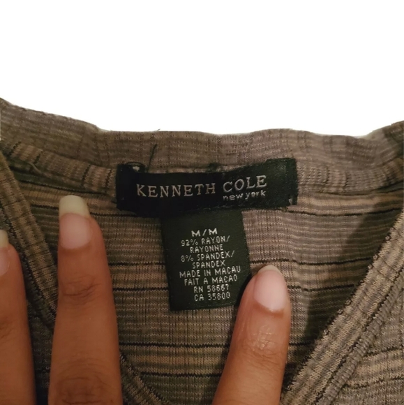90's Kenneth Cole Men's Top - Picture 2 of 2